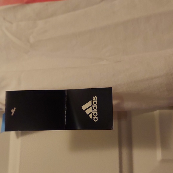 Girl's Adidas tank - Picture 6 of 7
